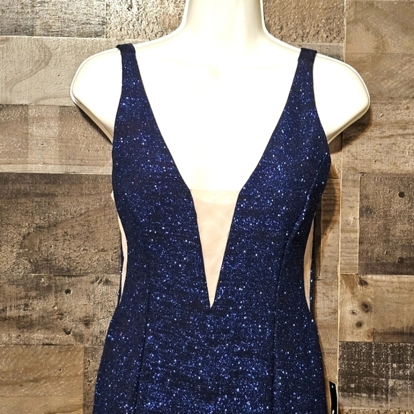 Jump Apparel formal dress. - Picture 2 of 8